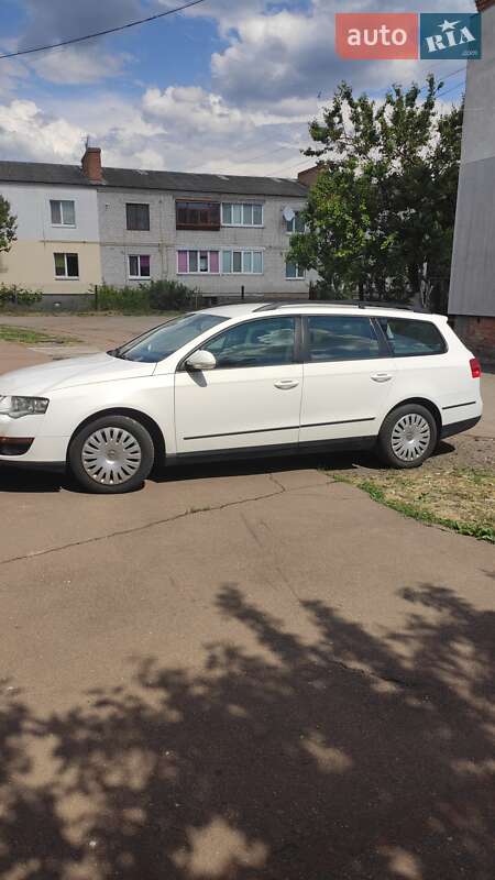 Універсал Volkswagen Passat 2010 в Ніжині