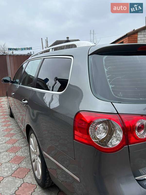Універсал Volkswagen Passat 2006 в Харкові