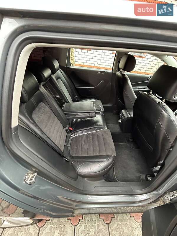 Універсал Volkswagen Passat 2006 в Харкові