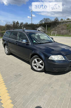 Универсал Volkswagen Passat 2004 в Кременце