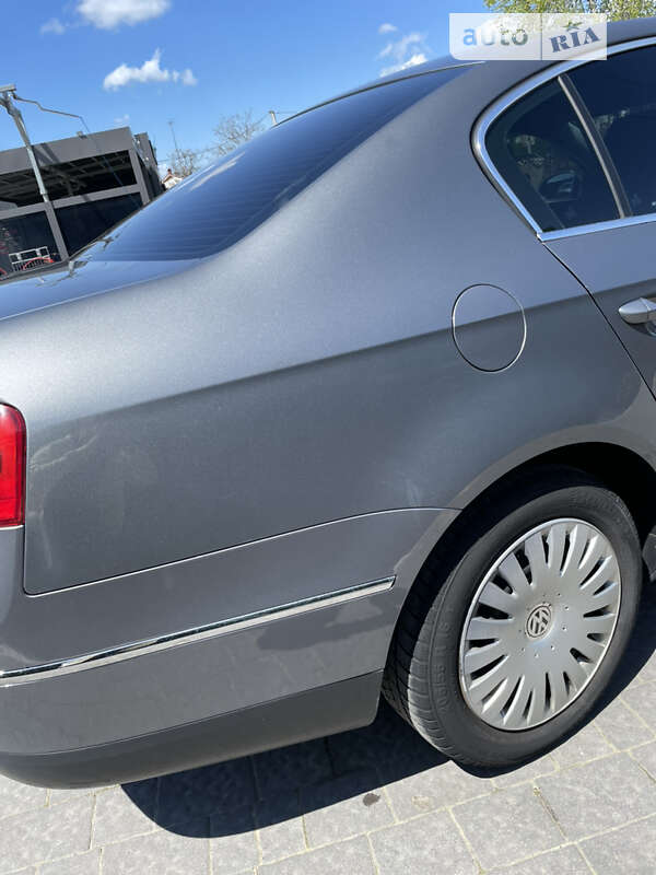 Седан Volkswagen Passat 2007 в Долине