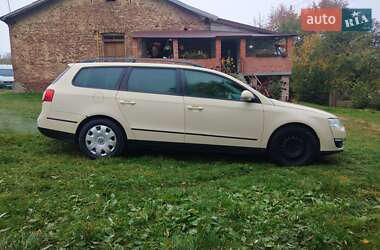 Универсал Volkswagen Passat 2008 в Пустомытах