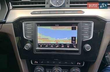 Седан Volkswagen Passat 2016 в 