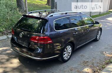 Универсал Volkswagen Passat 2011 в 