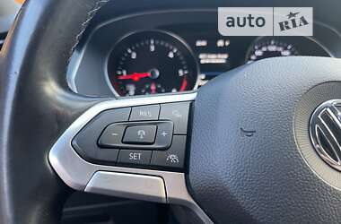 Седан Volkswagen Passat 2020 в 