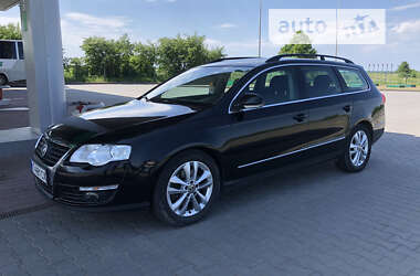 Універсал Volkswagen Passat 2010 в Івано-Франківську