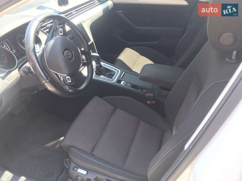 Універсал Volkswagen Passat 2018 в Черкасах