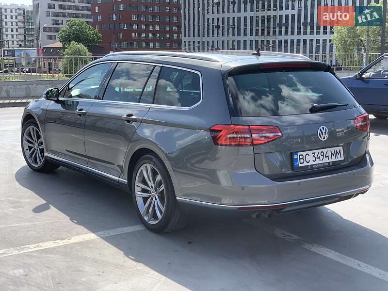 Універсал Volkswagen Passat 2015 в Львові