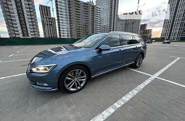 Универсал Volkswagen Passat 2014 в Киеве