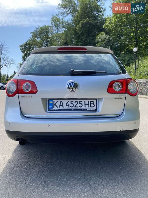 Універсал Volkswagen Passat 2009 в Києві