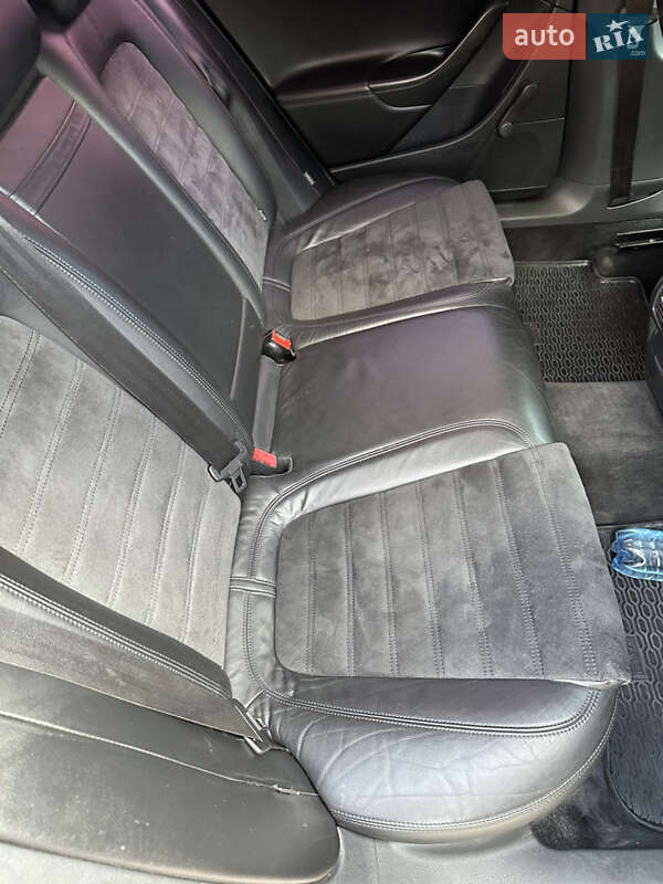 Универсал Volkswagen Passat 2010 в Овруче