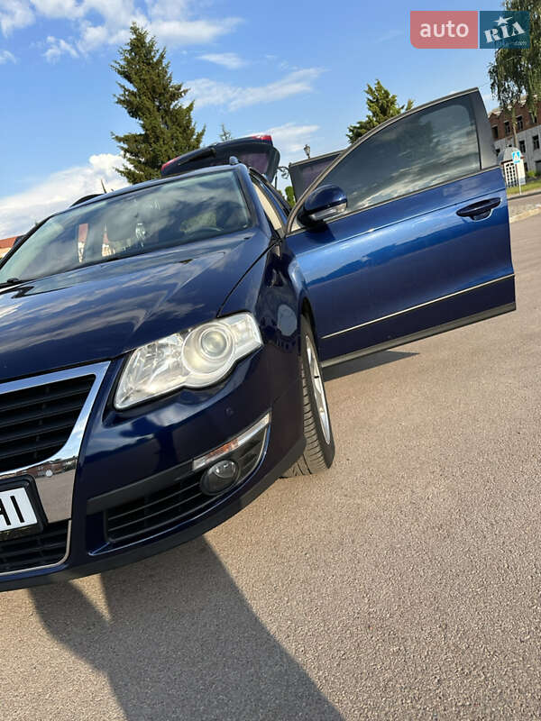 Универсал Volkswagen Passat 2010 в Овруче