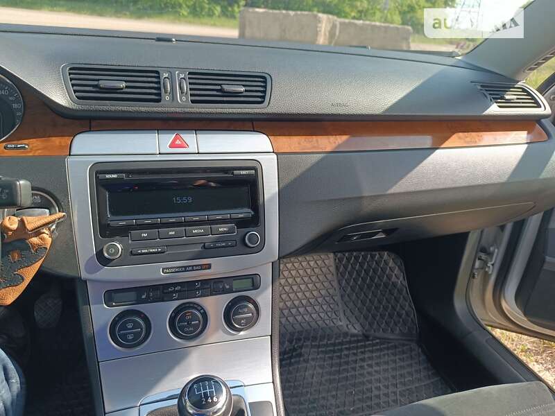 Седан Volkswagen Passat 2008 в Шостке