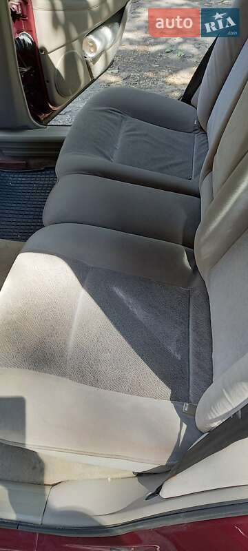 Седан Volkswagen Passat 1996 в Киеве