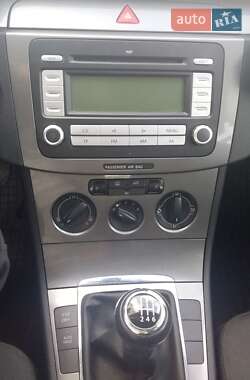 Универсал Volkswagen Passat 2007 в 
