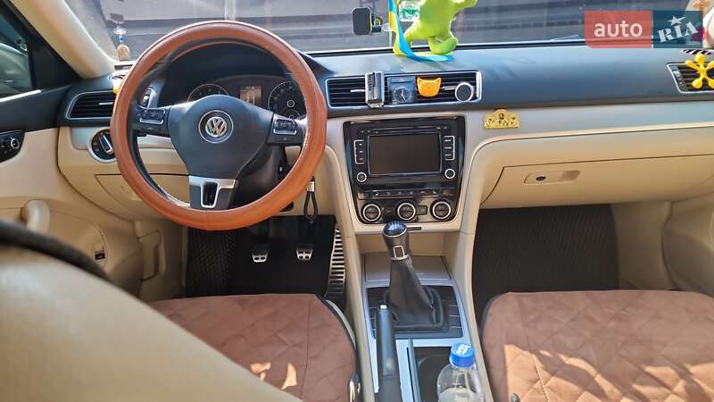 Седан Volkswagen Passat 2011 в Першотравенске фото 6 Седан Volkswagen Passat 2011 в Першотравенске