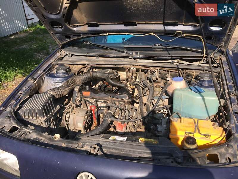Універсал Volkswagen Passat 1991 в Коломиї