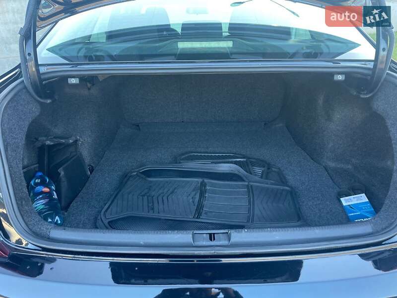 Седан Volkswagen Passat 2016 в Дніпрі