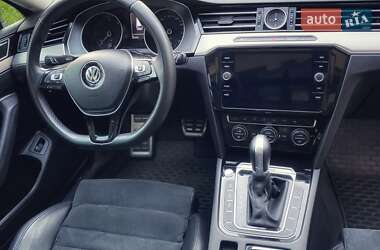 Универсал Volkswagen Passat 2015 в 