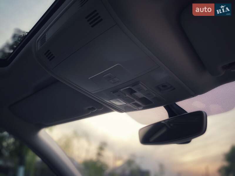 Универсал Volkswagen Passat 2015 в Киеве