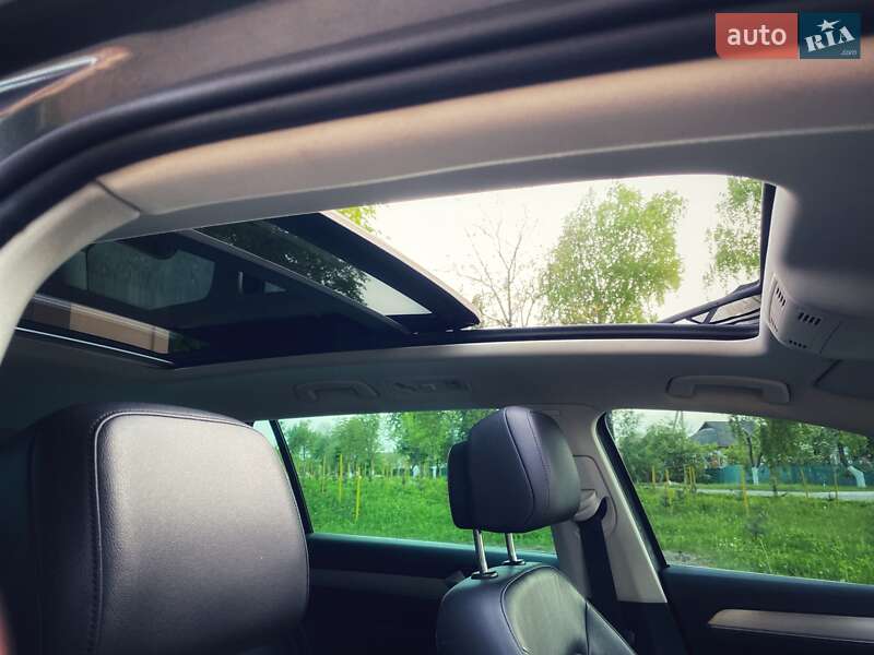 Универсал Volkswagen Passat 2015 в Киеве