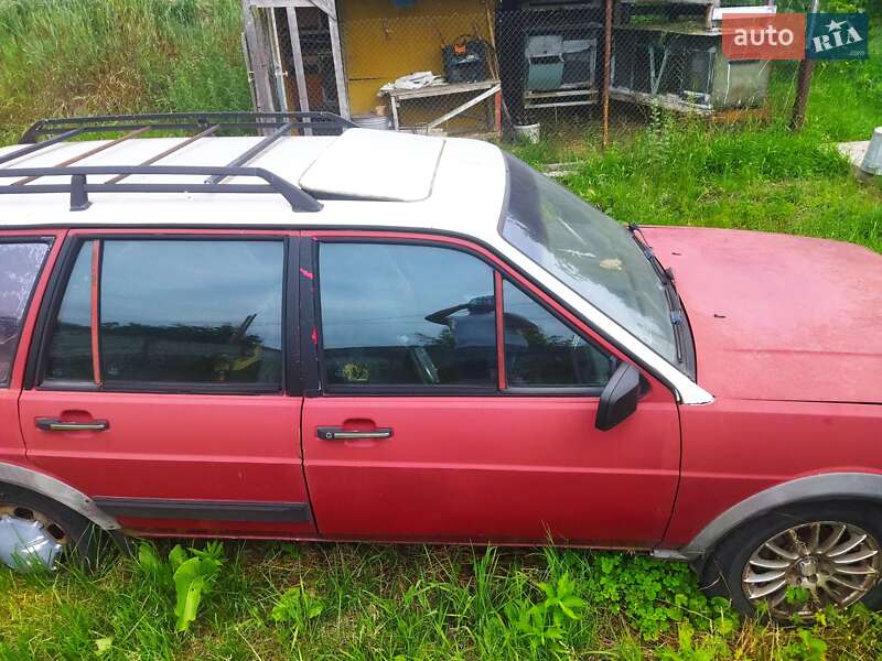 Универсал Volkswagen Passat 1985 в Житомире