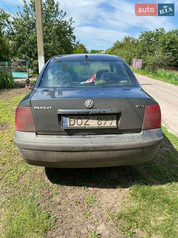 Седан Volkswagen Passat 1997 в Запоріжжі