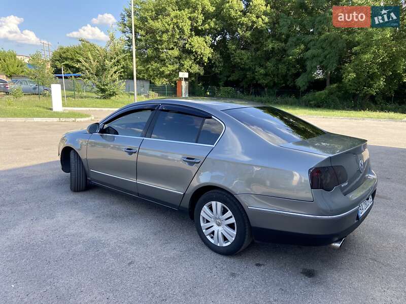 Седан Volkswagen Passat 2008 в Киеве