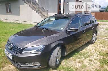 Універсал Volkswagen Passat 2014 в Тячеві