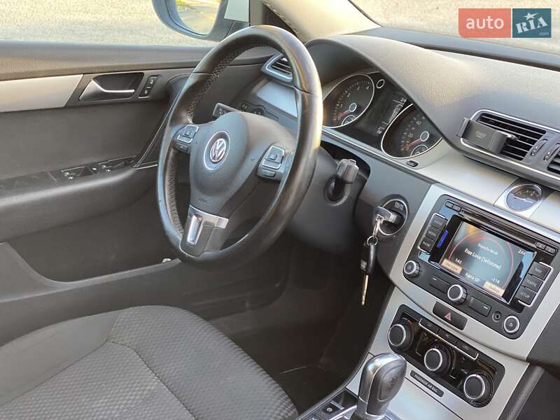 Универсал Volkswagen Passat 2011 в Шепетовке
