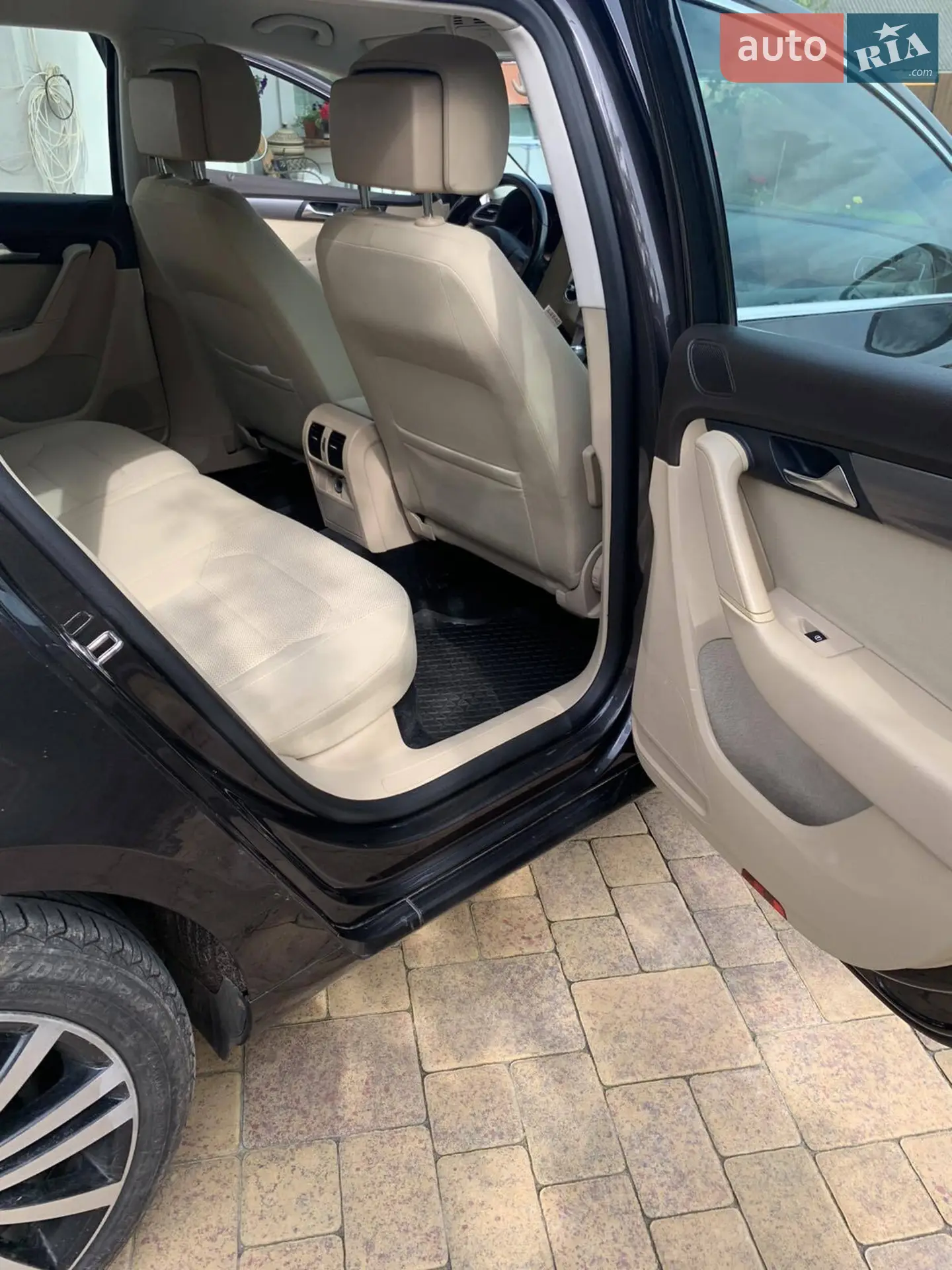 2011 Volkswagen Passat - мініатюра 8