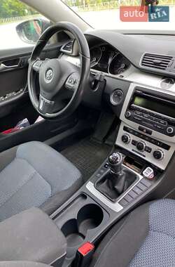 Универсал Volkswagen Passat 2014 в 
