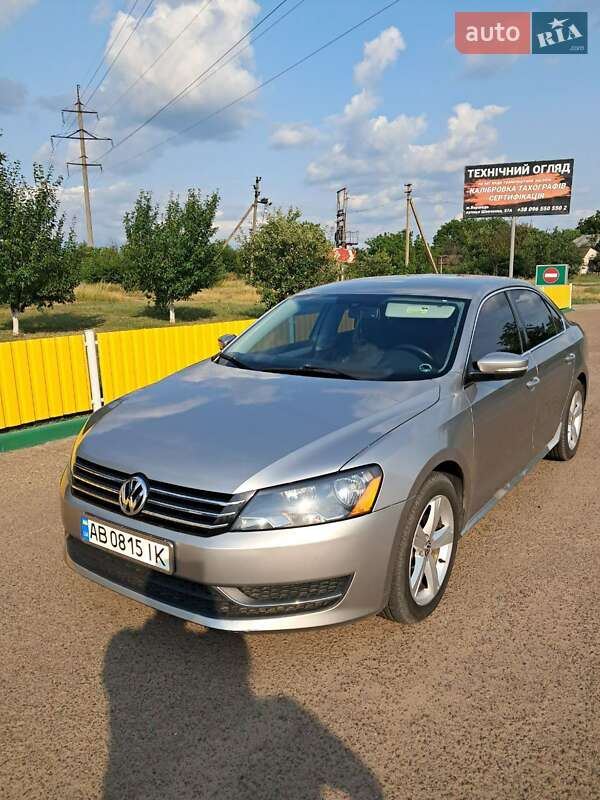 Седан Volkswagen Passat 2012 в 