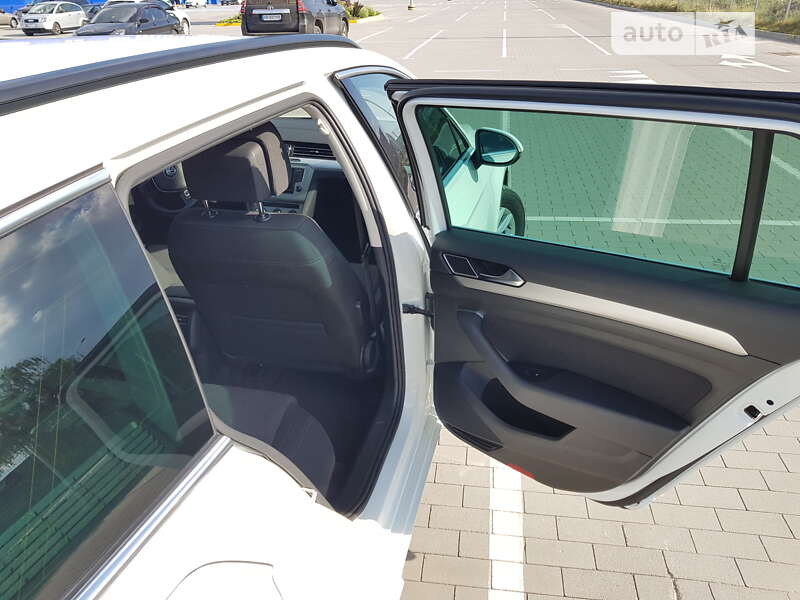 Универсал Volkswagen Passat 2016 в Виннице