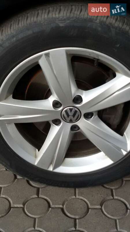 Седан Volkswagen Passat 2013 в Кривому Озері