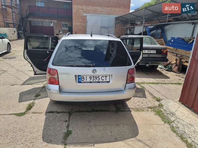 Універсал Volkswagen Passat 2001 в Полтаві