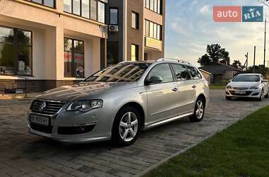 Универсал Volkswagen Passat 2010 в Березному