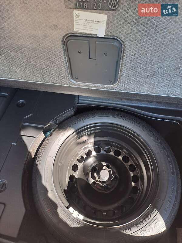 Универсал Volkswagen Passat 2010 в Самборе