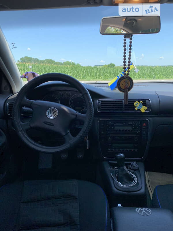 Седан Volkswagen Passat 2004 в Кобеляках фото 9 Седан Volkswagen Passat 2004 в Кобеляках