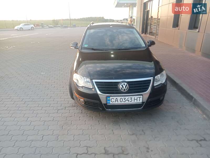 Універсал Volkswagen Passat 2010 в Черкасах