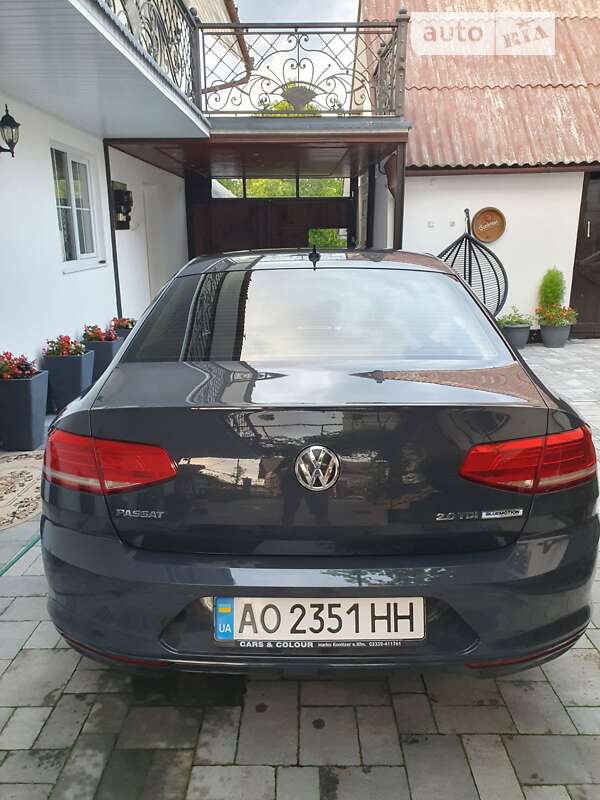 Седан Volkswagen Passat 2015 в Виноградове