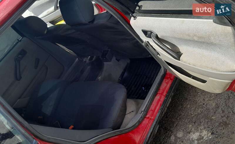 Универсал Volkswagen Passat 1992 в Николаеве