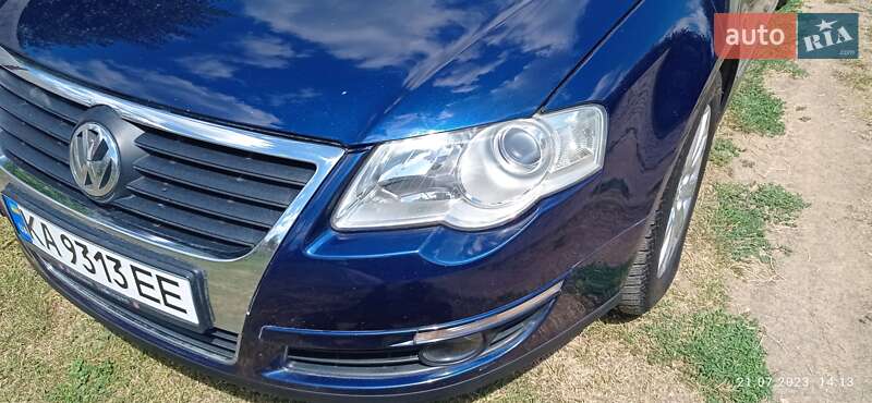 Универсал Volkswagen Passat 2005 в Киеве