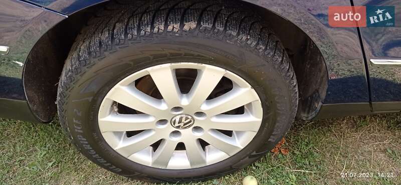 Универсал Volkswagen Passat 2005 в Киеве