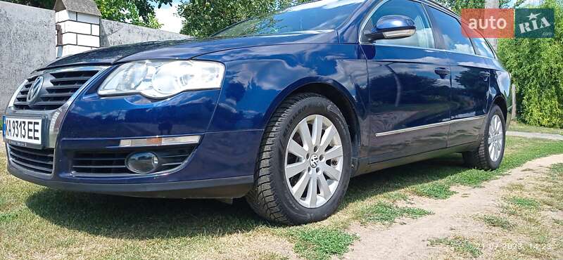 Универсал Volkswagen Passat 2005 в Киеве