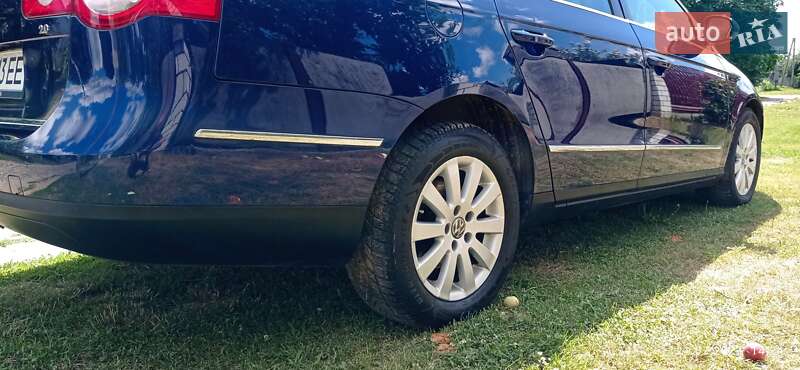 Универсал Volkswagen Passat 2005 в Киеве