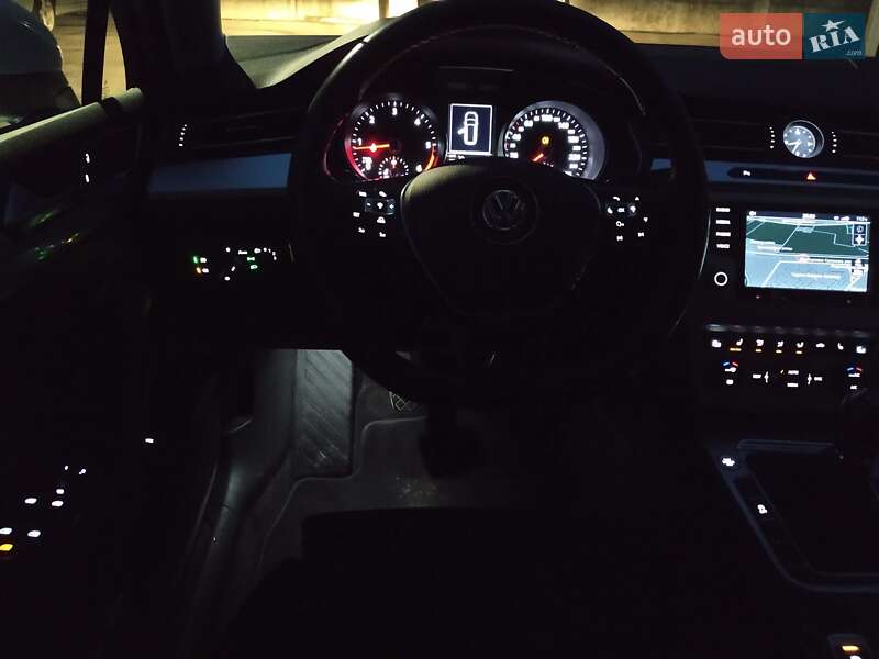Универсал Volkswagen Passat 2015 в Кривом Роге