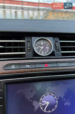 Седан Volkswagen Passat 2015 в 
