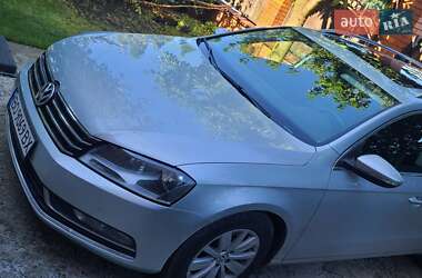 Универсал Volkswagen Passat 2014 в Тернополе