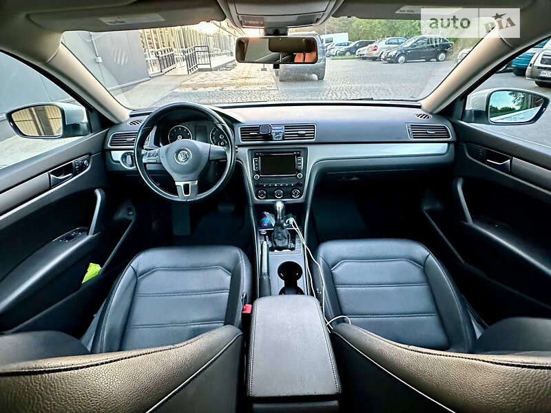 Седан Volkswagen Passat 2015 в Одессе фото 26 Седан Volkswagen Passat 2015 в Одессе